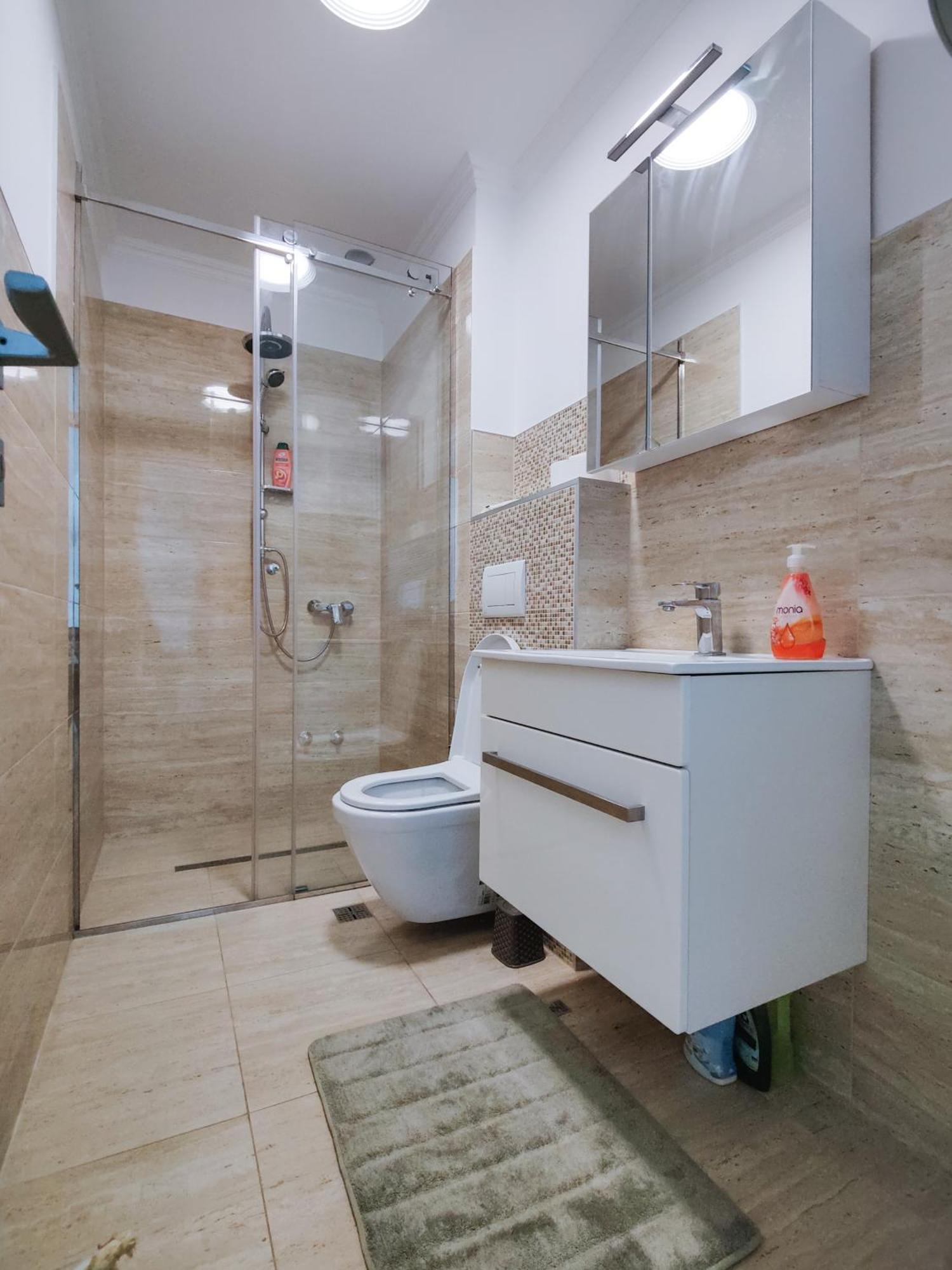 Central Apartment คอนยิค ภายนอก รูปภาพ